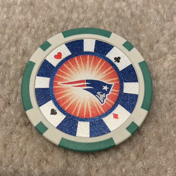 New England Patriots poker chips - Picture 12 of 14